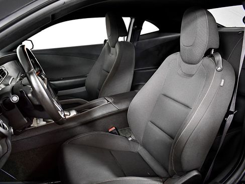 Used 2013 Chevrolet Camaro LT image 18