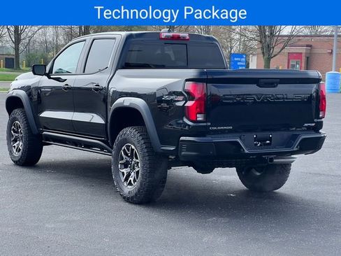 New 2026 Chevrolet Colorado ZR2 w/ Technology Package AWD/4WD image 15
