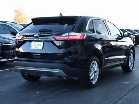 Used 2024 Ford Edge SEL image 5