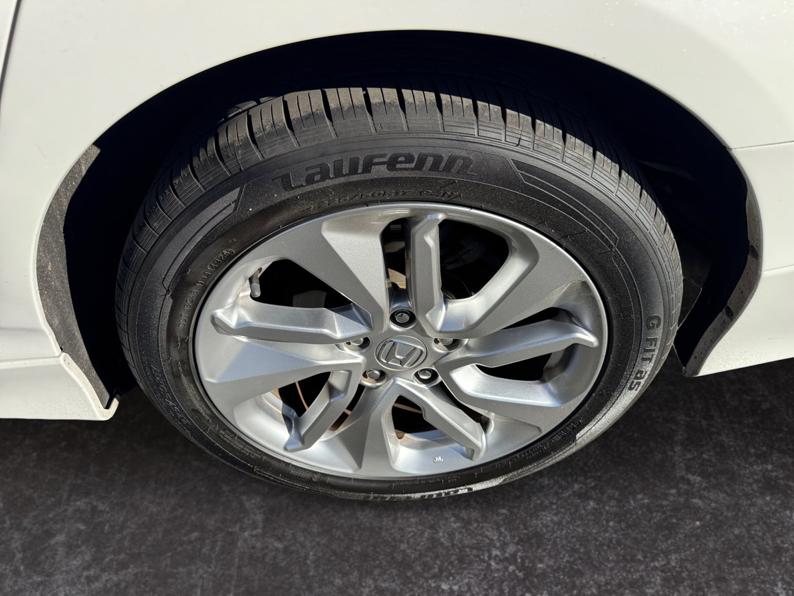 Used 2019 Honda Accord LX image 14