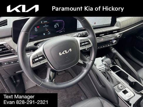 Used 2025 Kia Telluride EX image 28