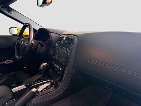 Used 2012 Chevrolet Corvette Convertible w/ 3LT Preferred Equipment Group RWD image 25