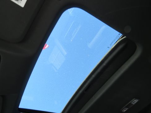 Used 2024 Chevrolet Silverado 1500 High Country w/ High Country Premium Package image 26