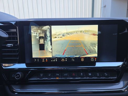 Used 2024 Chevrolet Silverado 2500 ZR2 w/ ZR2 Bison Edition image 24