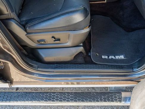 Used 2014 RAM 3500 Laramie image 46