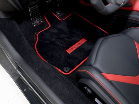 Used 2024 Lamborghini Revuelto image 53