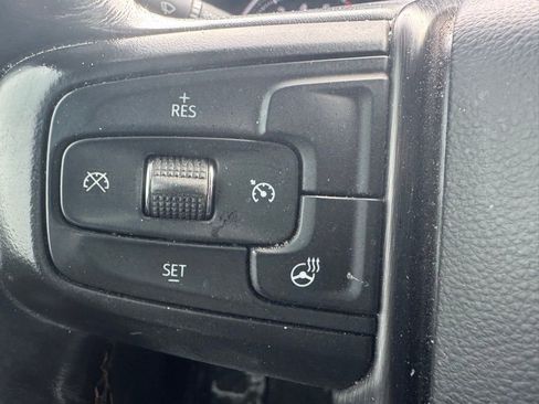 Used 2022 GMC Sierra 2500 AT4 image 17