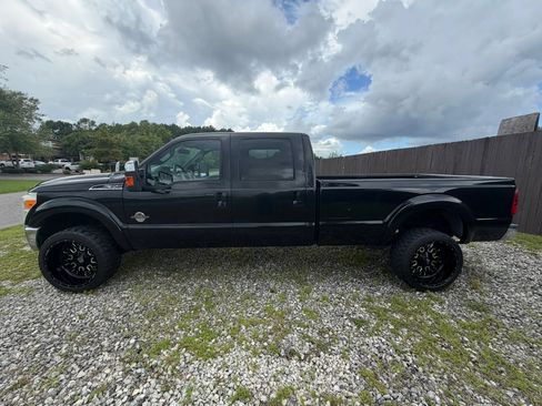 Used 2011 Ford F350 Lariat w/ Lariat Ultimate Pkg AWD/4WD image 7