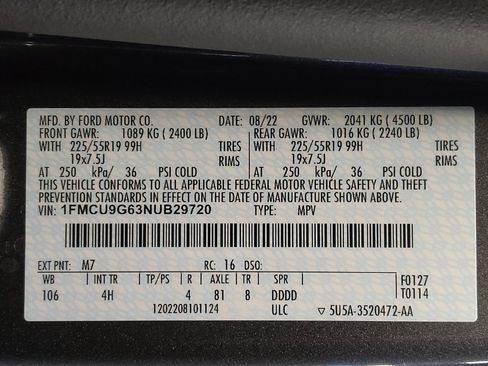 Used 2022 Ford Escape SE w/ SE Sport Appearance Package image 33