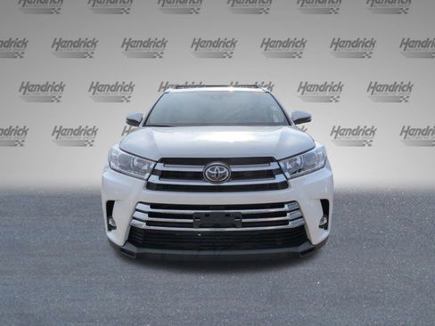 Used 2019 Toyota Highlander Limited image 5