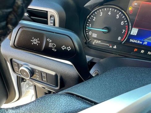 Used 2021 Ford Explorer XLT w/ Equipment Group 202A image 16