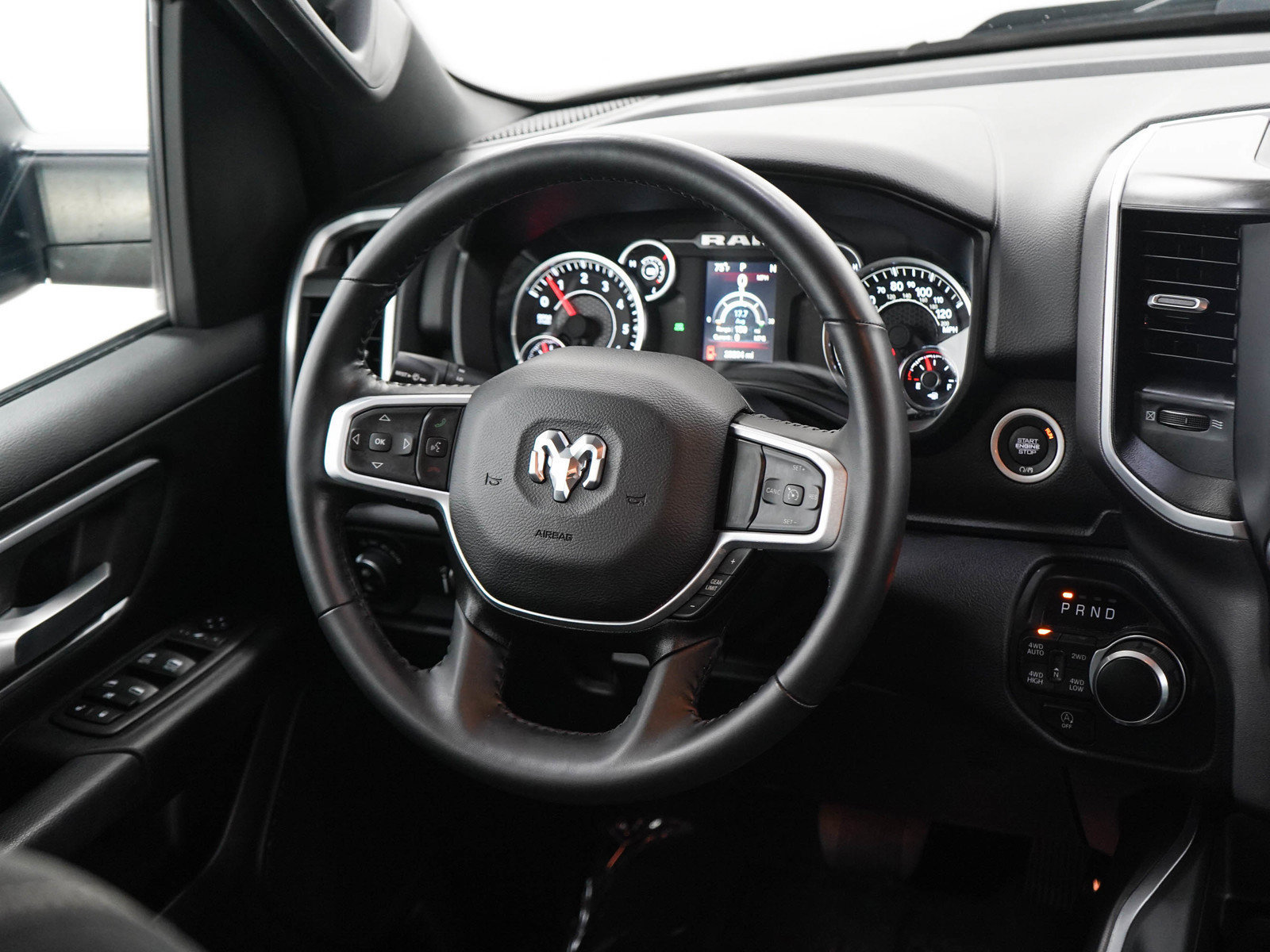 Used 2023 RAM 1500 Big Horn AWD/4WD image 15