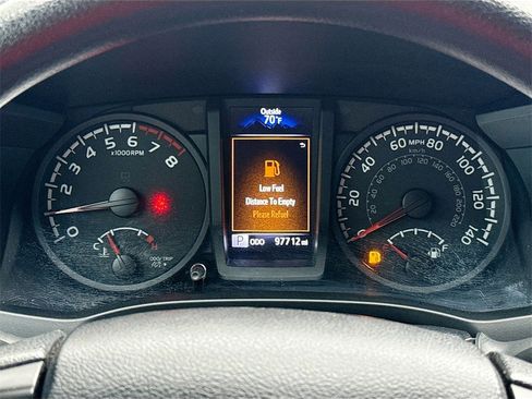 Used 2022 Toyota Tacoma SR image 14