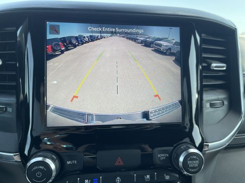Used 2024 RAM 1500 Laramie RWD image 27