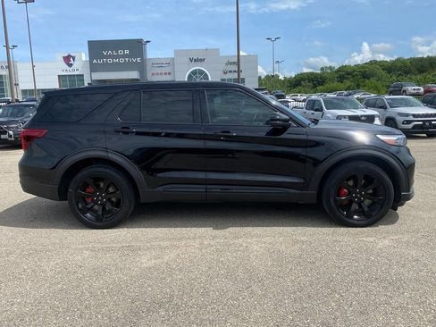 Used 2022 Ford Explorer ST w/ Equipment Group 401A AWD/4WD image 7