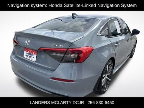 Used 2024 Honda Civic Touring image 7