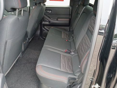 Used 2023 Nissan Frontier PRO-4X w/ Pro Convenience Package AWD/4WD image 13