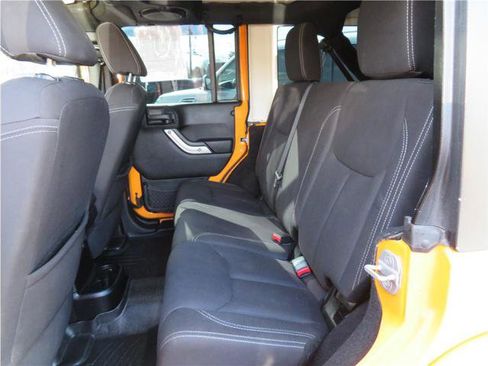 Used 2013 Jeep Wrangler Unlimited Sahara w/ Trailer Tow Group AWD/4WD image 4