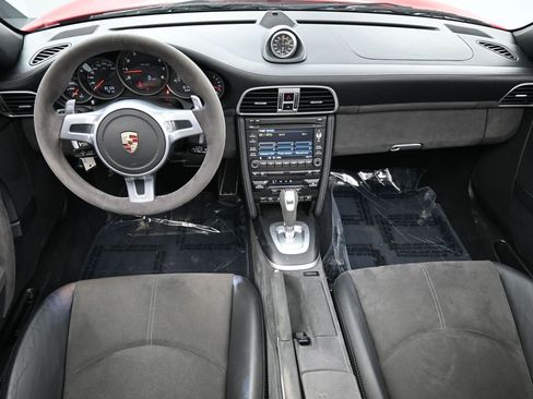 Used 2012 Porsche 911 Carrera 4 GTS image 6