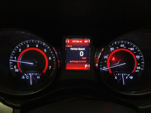 Used 2020 Dodge Journey Crossroad w/ Popular Equipment Group FWD image 23