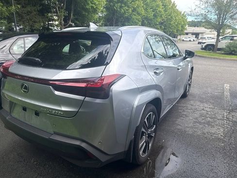 Used 2025 Lexus UX 300h AWD w/ Accessory Package (Z1) image 5