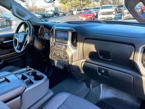 Used 2021 Chevrolet Silverado 1500 RST image 21