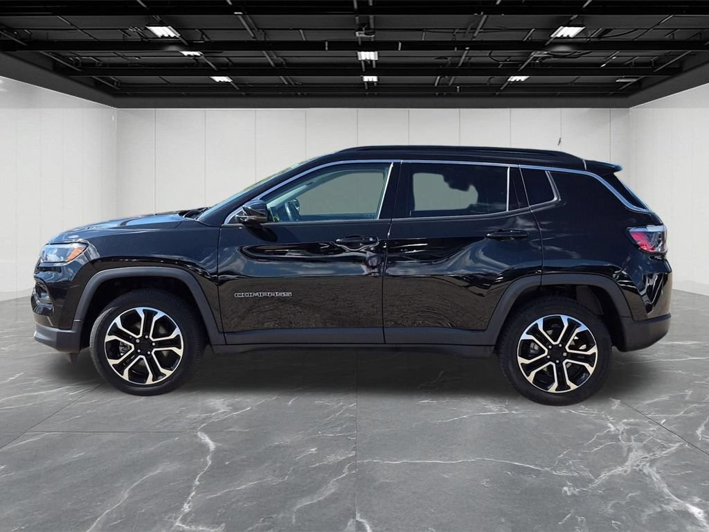 Used 2022 Jeep Compass Limited AWD/4WD image 2