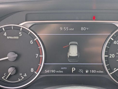 Used 2024 Nissan Rogue S AWD/4WD image 17