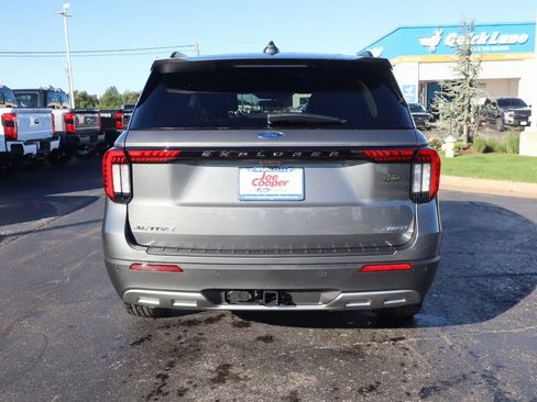 New 2026 Ford Explorer Active w/ Active Comfort Package image 22