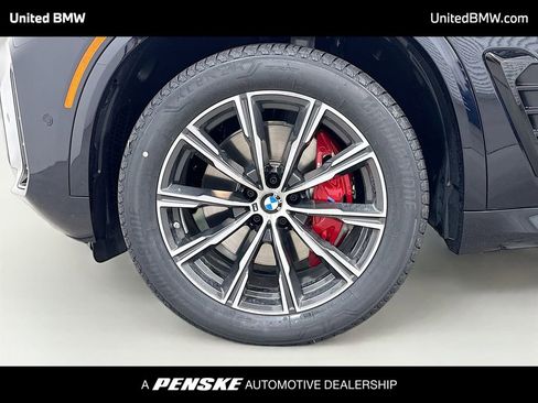 New 2026 BMW X5 xDrive40i image 2