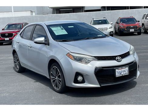 Used 2015 Toyota Corolla S image 9