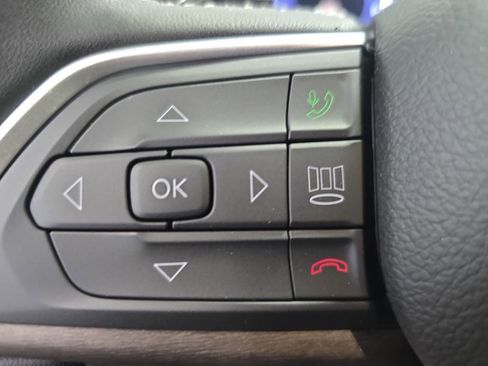 New 2026 Jeep Grand Cherokee L Limited AWD/4WD image 18