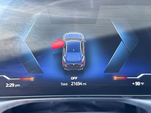 Used 2023 BMW i4 eDrive35 w/ Premium Package RWD image 27