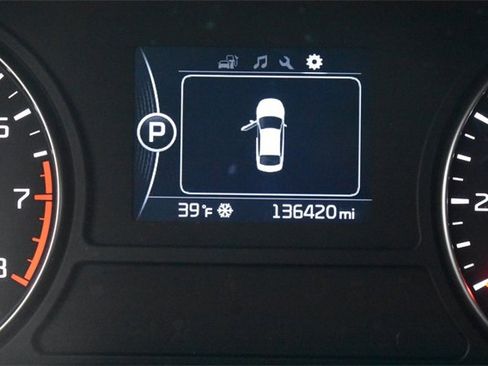 Used 2018 Kia Optima LX image 24