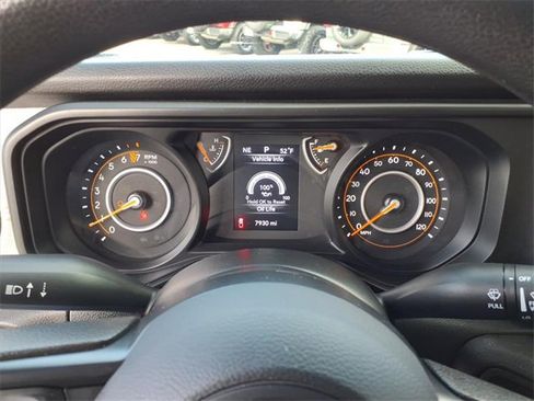 Used 2024 Jeep Gladiator Sport image 16