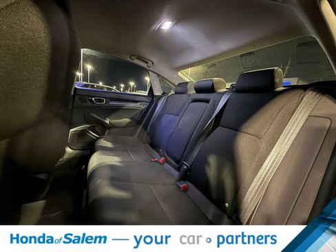 Used 2023 Honda Civic EX image 15