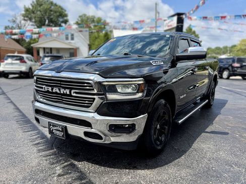 Used 2019 RAM 1500 Laramie AWD/4WD image 4