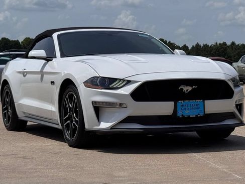 Used 2020 Ford Mustang GT Premium RWD image 9