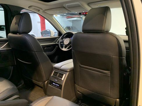 Used 2024 MAZDA CX-90 Plug-In Hybrid w/ Preferred AWD/4WD image 14
