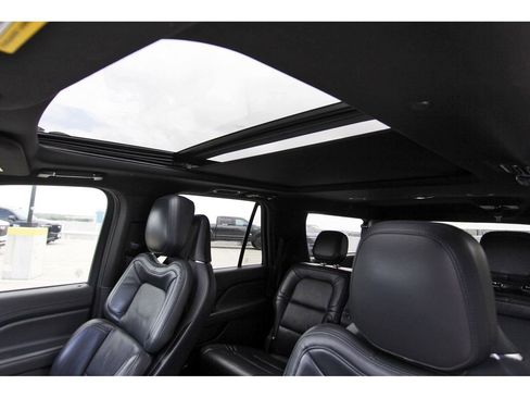 Used 2023 Lincoln Navigator L Reserve image 30