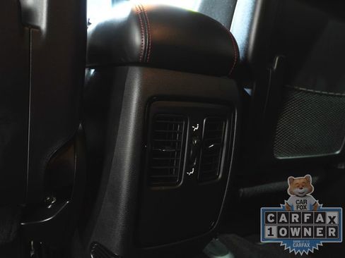Used 2025 Dodge Durango GT w/ Blacktop Package AWD/4WD image 18
