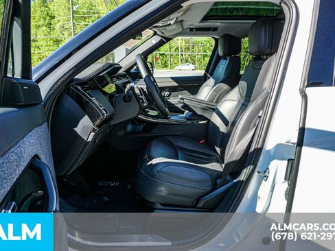Used 2023 Land Rover Range Rover Sport SE AWD/4WD image 19