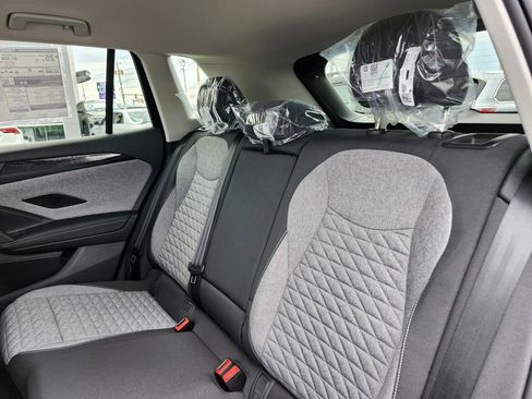 New 2026 Volkswagen Tiguan S image 11