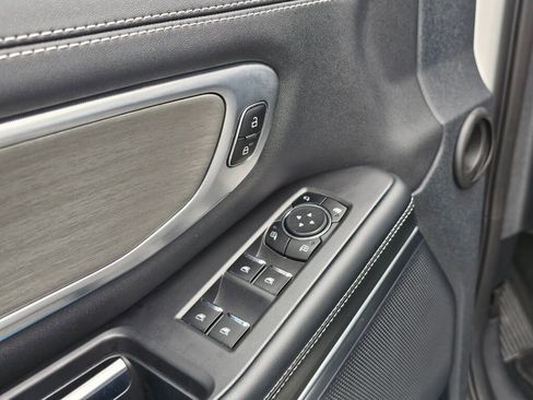 Certified 2025 Ford Expedition Platinum AWD/4WD image 21