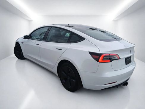 Used 2023 Tesla Model 3 Standard Range RWD image 4
