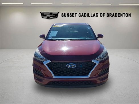 Used 2019 Hyundai Tucson SE image 2