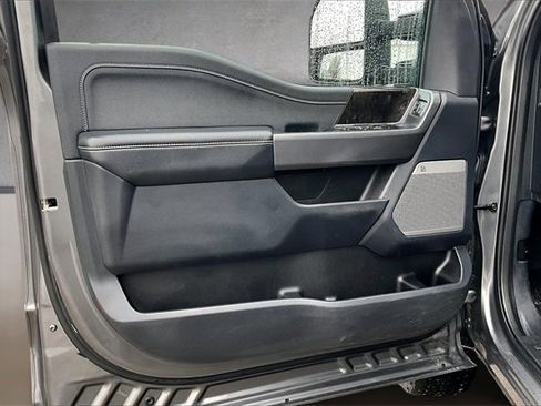 Used 2024 Ford F250 Lariat image 17