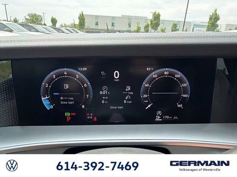 New 2026 Volkswagen Tiguan SE R-Line AWD/4WD image 23