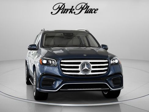 New 2026 Mercedes-Benz GLS 450 4MATIC image 37