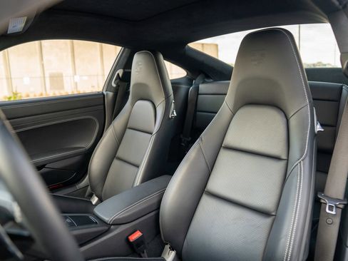 Certified 2019 Porsche 911 Turbo AWD/4WD image 5